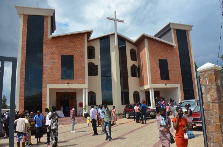 Rwanda announces ban on over 40 religious groups